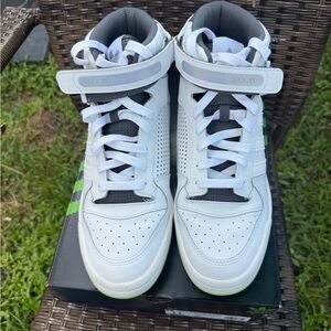 Size 11 - adidas Xbox 360 x Forum Mid 20th Anniversary